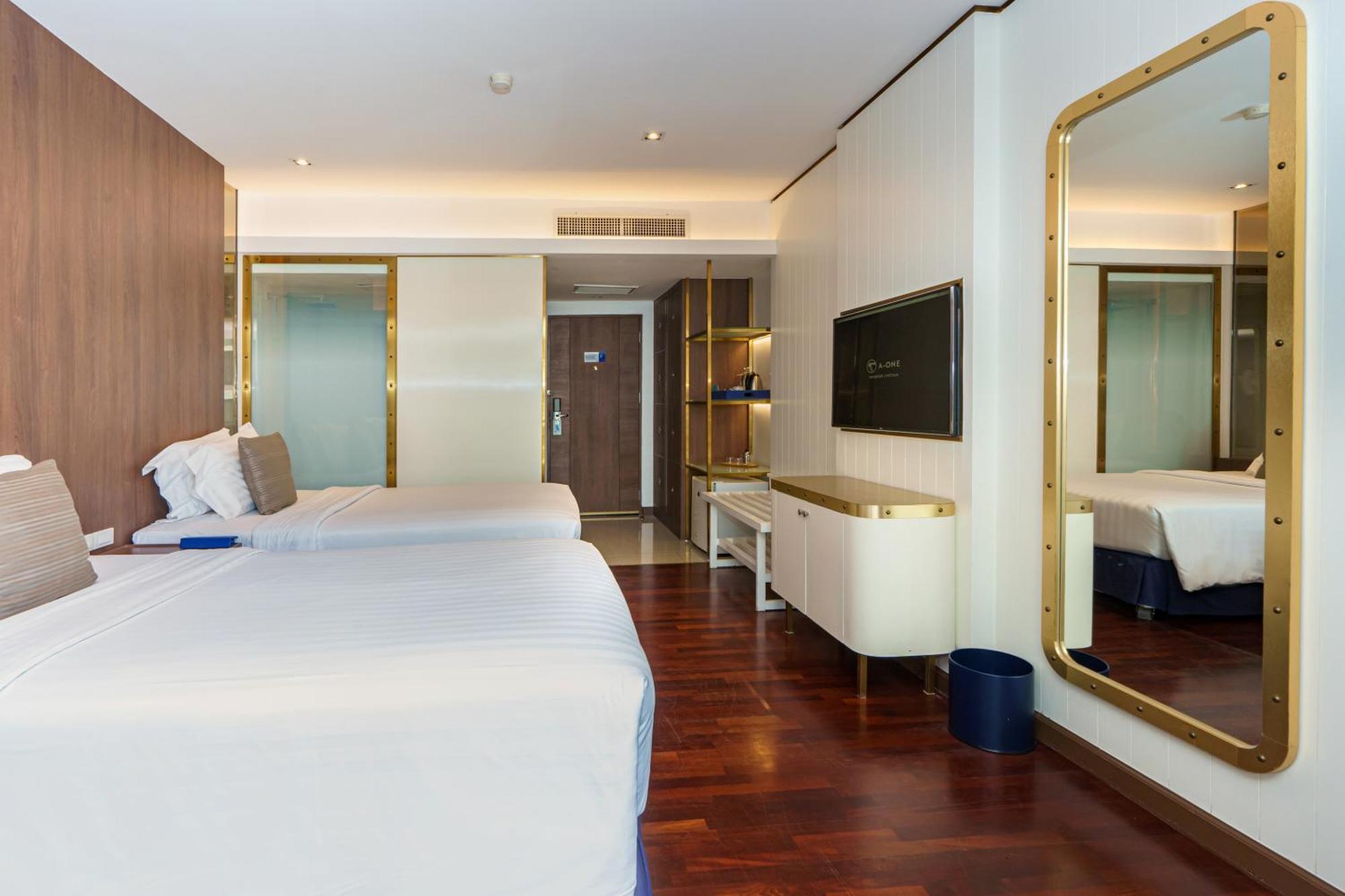 A-One The Royal Cruise Hotel Pattaya - Sha Extra Plus Værelse billede